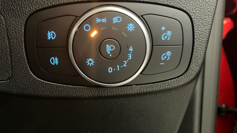 Ford Focus 1.0 EcoBoost Hybrid mHEV 125 Titanium Edition 5dr Petrol Hatchback